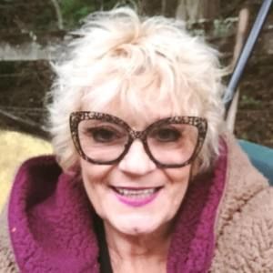 Meet your Posher, Cherie